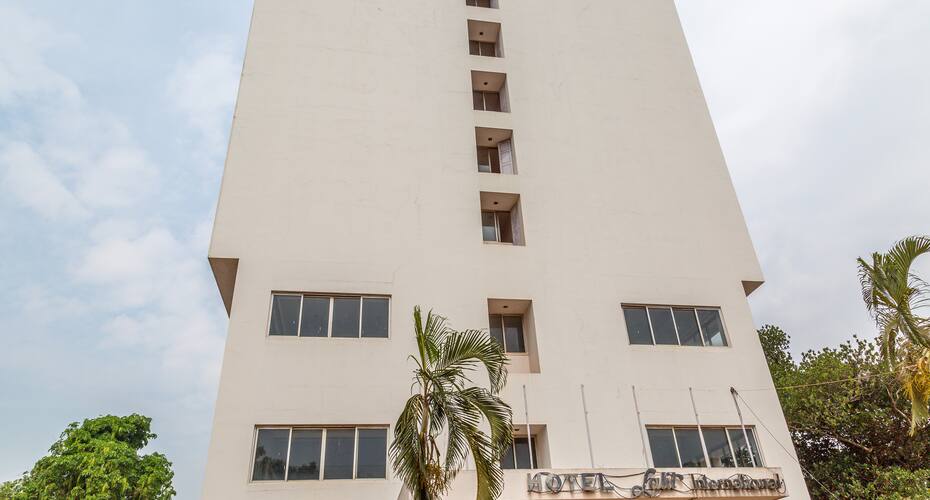 Hotel Lalit International, Mangalore 1